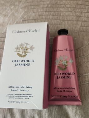 Crabtree & Evelyn Hand Therapy